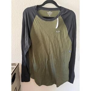 NWT Men's Hollister Curved Hem Tee Long Sleeve Green/Black size M. $20 retail